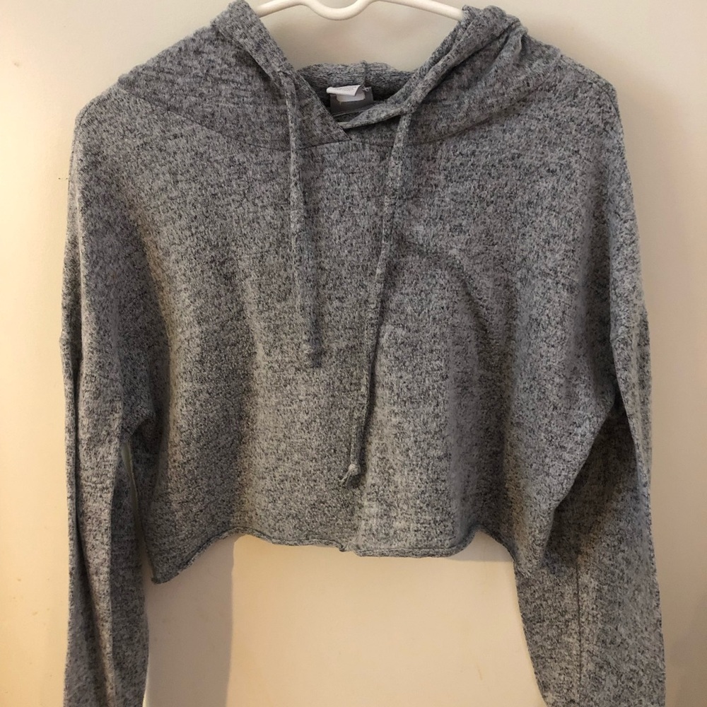 Cropped hoodie